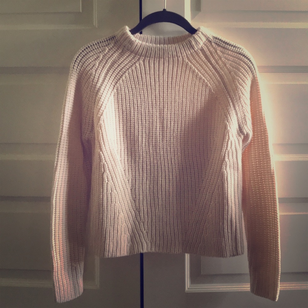 Zara Knit light pink cropped sweater
